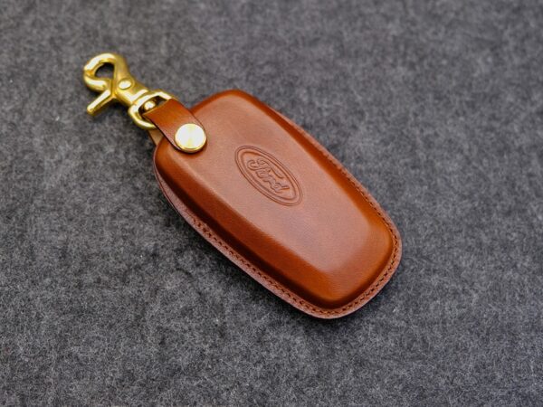 Ford Explorer - Bao da chìa khóa