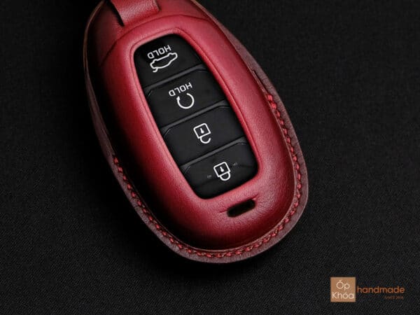 Bao da chìa khóa Hyundai Accent làm từ da Vegtan
