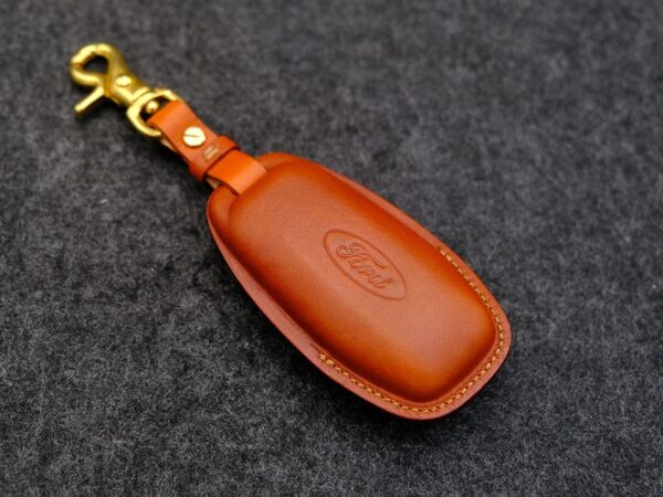 Ford Forcus - Bao da chìa khóa