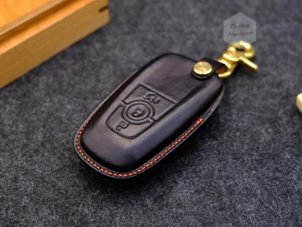 Ford Everest - Bao da chìa khóa - 5