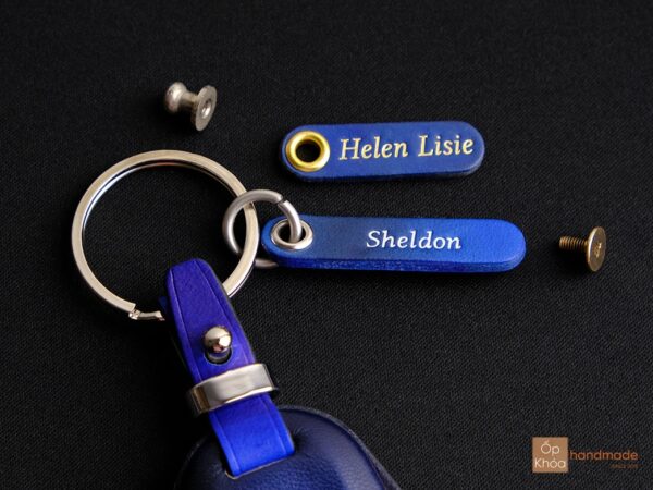 Tag tên hoặc số điện thoại của bao da chìa khóa Mazda