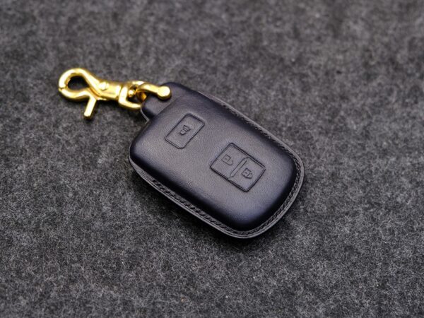 Toyota Land Cruiser - Bao da chìa khóa