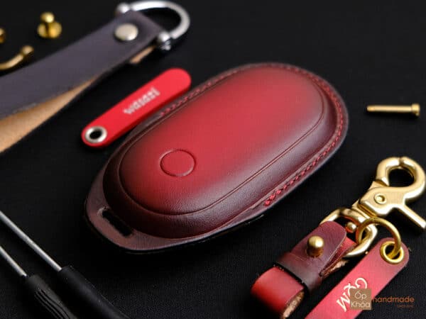 Bao da chìa khóa được làm từ chất liệu da Vegtan