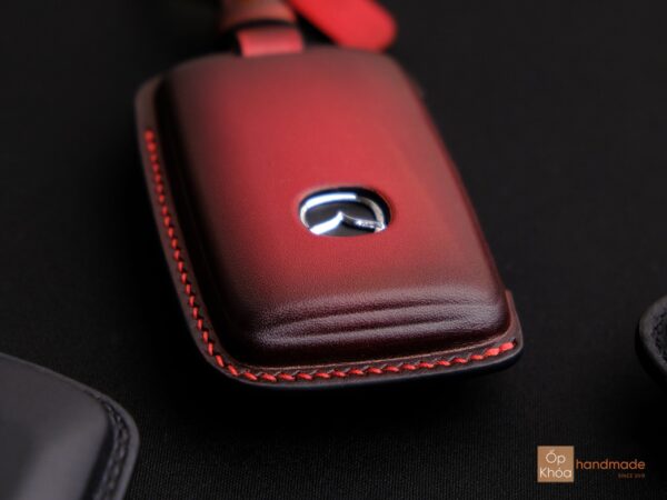 Bao da chìa khóa Mazda CX-3, CX-30, CX-5, CX-8 sử dụng da màu Patina