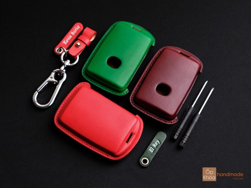 Bao da chìa khóa Mazda 2