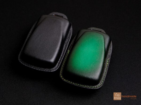 Mặt sau của bao da chìa khóa Vinfast VF 7