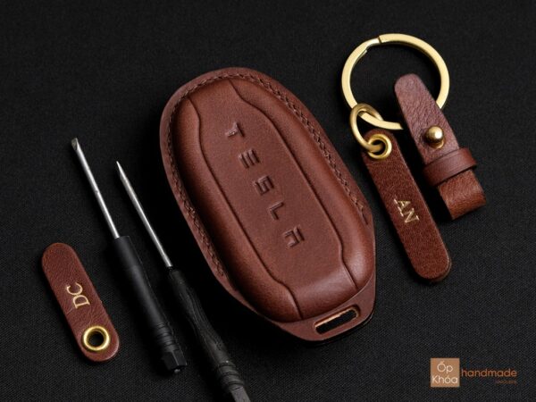 Bao da chìa khóa Tesla thiết kế tại Ốp khóa handmade
