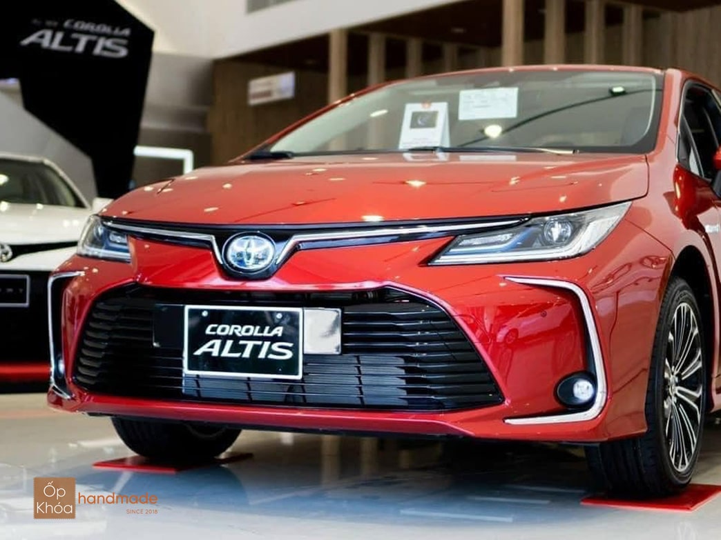 Corolla Altis - Phân khúc Sedan hạng C tại Việt Nam