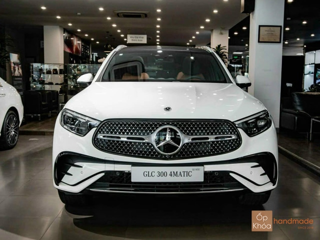 Mercedes GLC 300 4Matic (Ảnh minh họa).