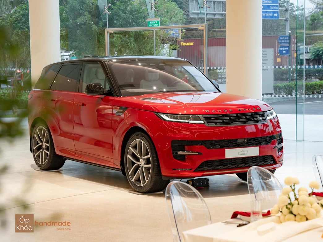 Mẫu xe Range Rover Sport mới tại Việt Nam