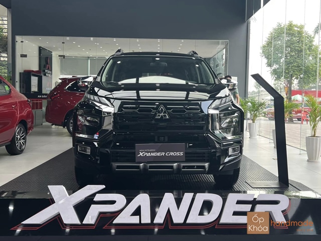 Xpander Cross - Phiên bản SUV của Xpander.