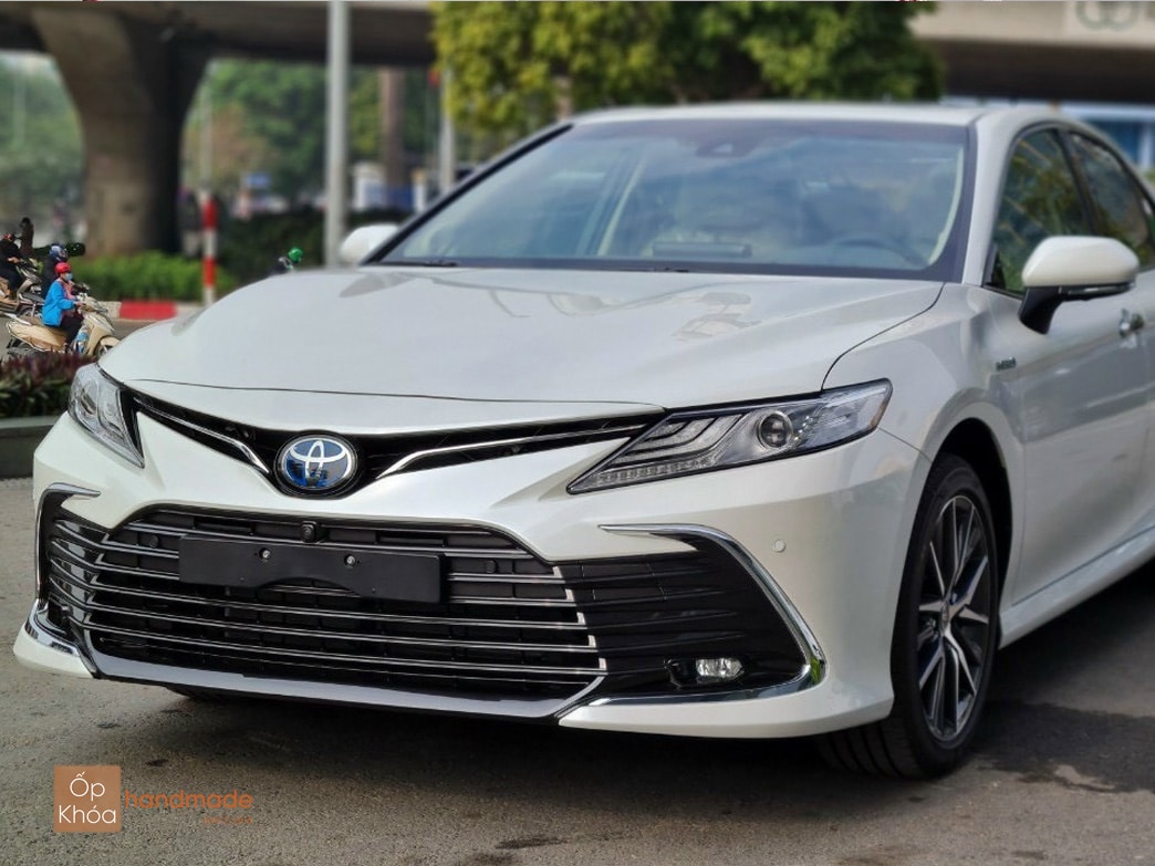 Toyota Camry - Xứng tầm doanh nhân