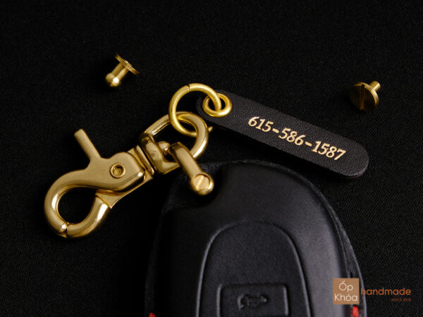 Phụ kiện đi kèm khi mua bao da chìa khóa Vios