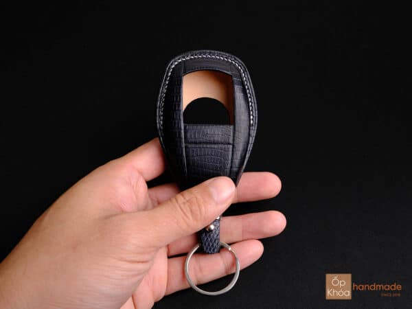 Bao da chìa khóa Bentley hở nút
