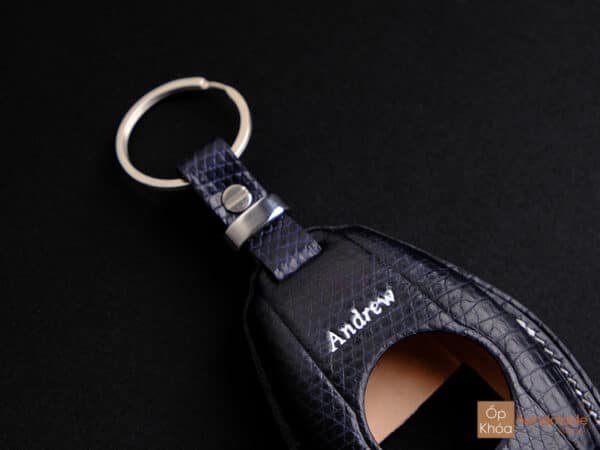 Khắc tên miễn phí bao da chìa khóa Bentley