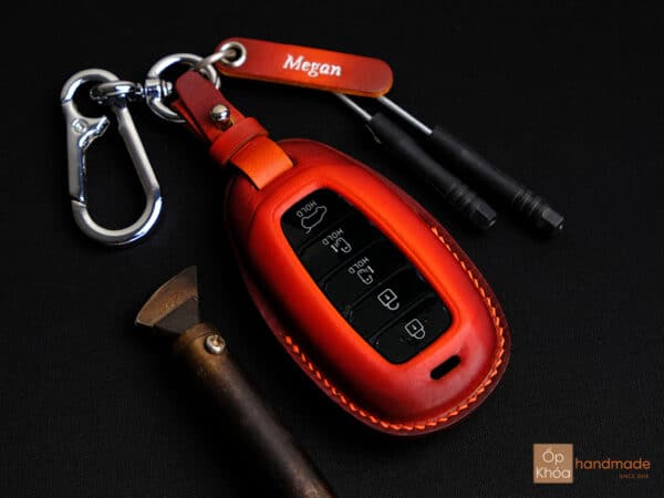 Ốp chìa khóa Hyundai Custin