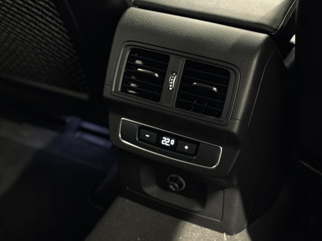 Hướng dẫn chỉnh điều hòa vùng hành khách Audi Q5 Cách chỉnh điều hòa vùng hành khách Audi Q5