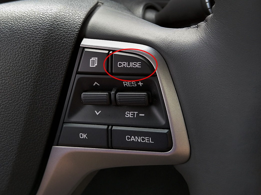 Hướng dẫn bật Cruise Control từ vô lăng Hyundai và thiết lập tốc độ khi xe đi Hướng dẫn bật Cruise Control từ vô lăng Hyundai và thiết lập tốc độ khi xe đi