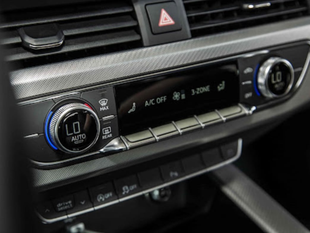 Hướng dẫn sử dụng chỉnh điều hòa trên Audi A4 Hướng dẫn sử dụng chỉnh điều hòa trên Audi A4