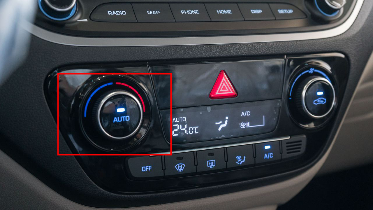 Hướng dẫn cách sử dụng điều hòa tự động trên xe Hyundai Accent chi tiết và dễ hiểu Hướng dẫn cách sử dụng điều hòa tự động trên xe Hyundai Accent chi tiết và dễ hiểu