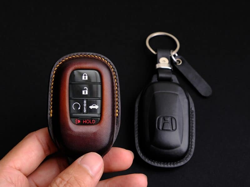 Nên bọc chìa khóa ô tô loại nào theo tình huống