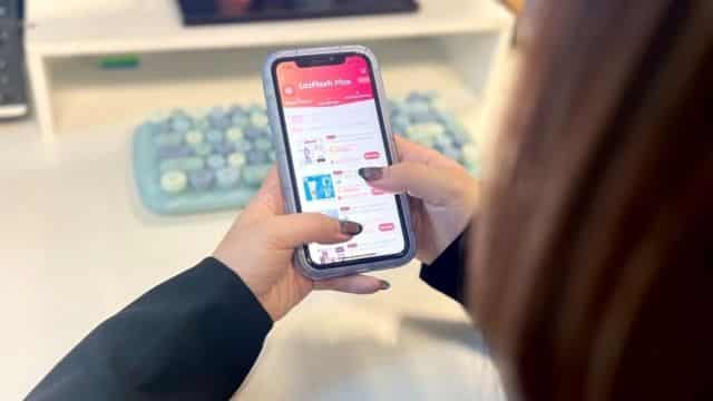 có nên mua bao da chìa khóa online