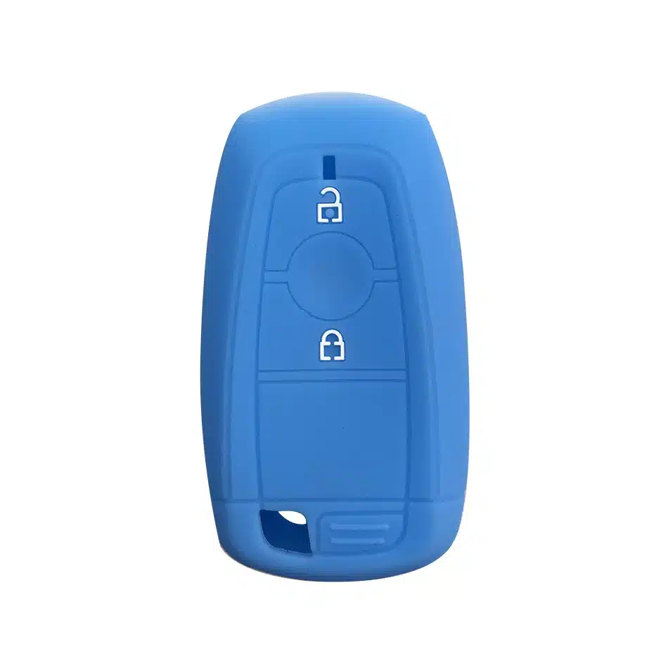 Bọc chìa khóa silicon dày làm nút bấm bị cứng và người dùng phải ấn mạnh bằng móng tay.