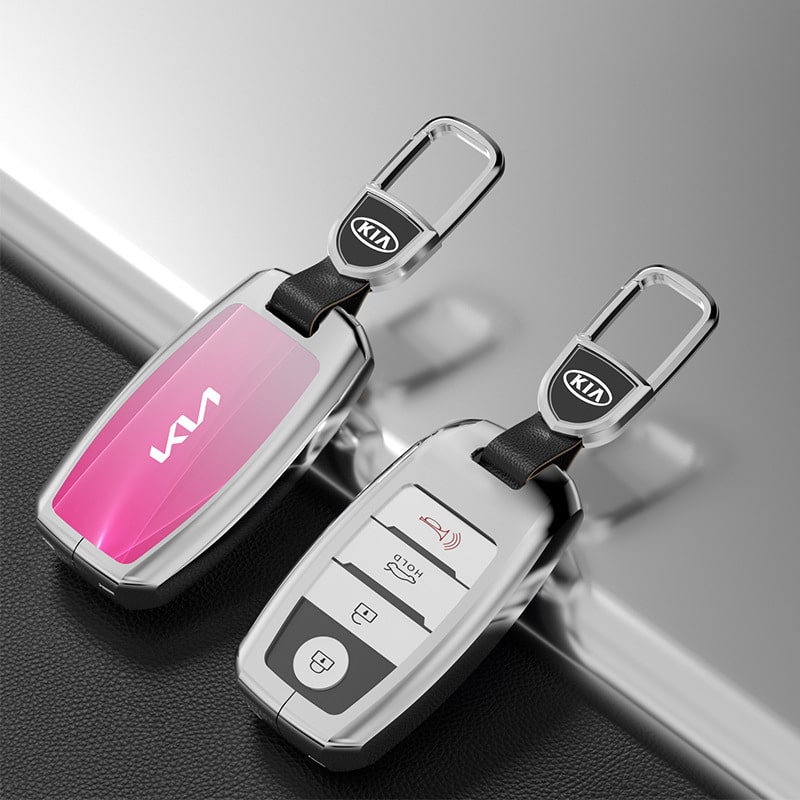 Việc bọc kín smartkey bằng kim loại vô tình tạo ra rào cản từ trường, làm giảm phạm vi nhận sóng của xe.