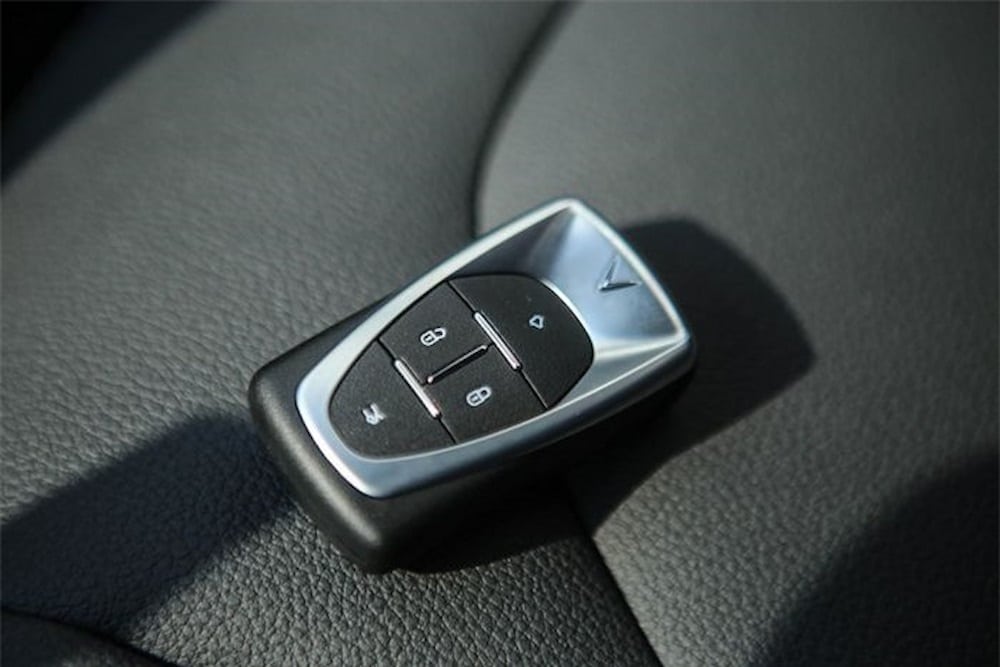 Form chìa khóa VinFast VF5 VF6 VF7 VF8 VF9 có giống nhau không