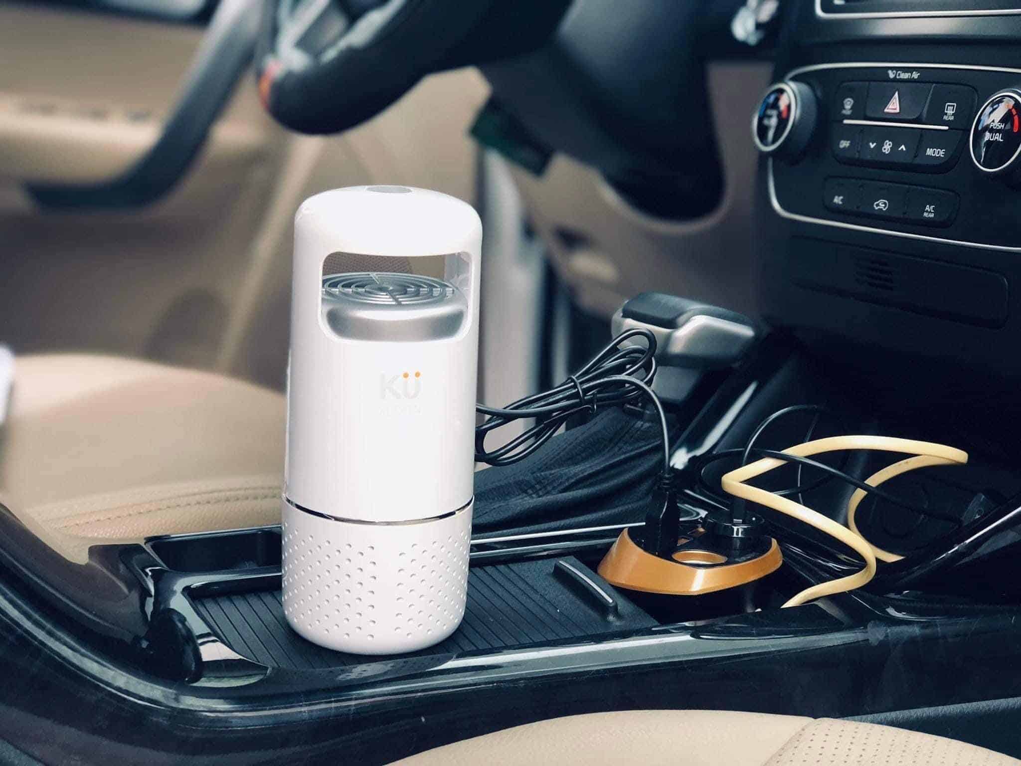 Máy lọc không khí ô tô mini khử mùi - Quà tặng sức khỏe cho sếp nam